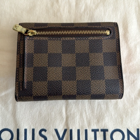 Louis Vuitton Koala compact Wallet - Picture 2 of 11